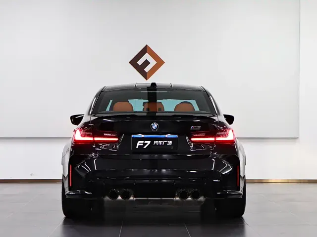 BMW M3 — Фото автомобиля 5