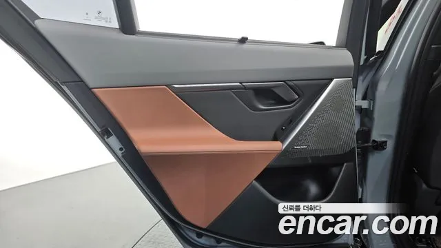 BMW 5 Series G60 — Фото автомобиля 14