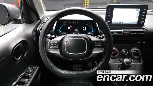 Hyundai Casper — Фото автомобиля 12