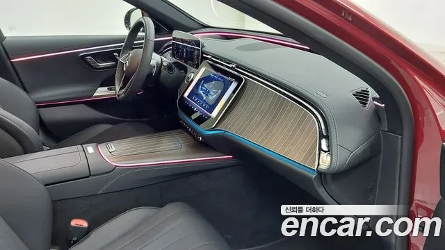 Mercedes-Benz E-Class — Фото автомобиля 13