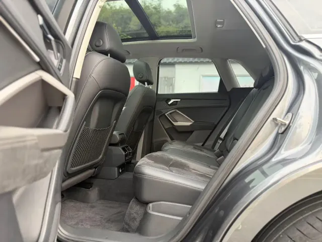 Audi Q3 — Фото автомобиля 11