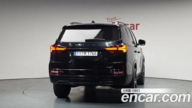 KG_Mobility_Ssangyong Rexton Rexton Arena Дизель 2.2 4WD — Фото автомобиля 4
