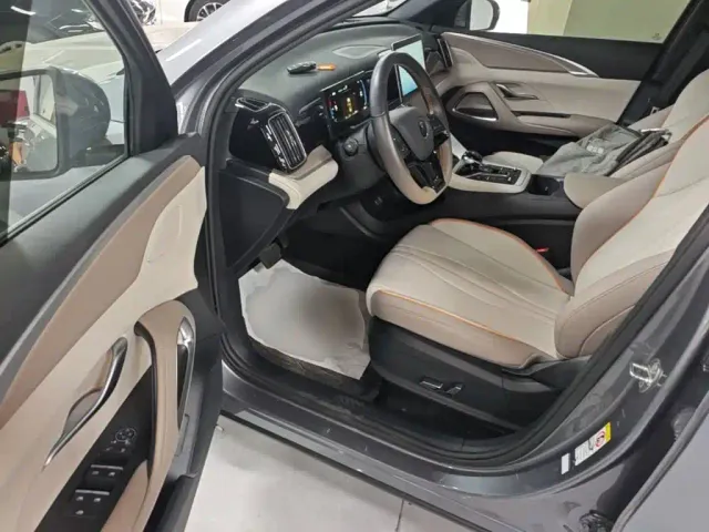 BYD Song Pro — Фото автомобиля 15