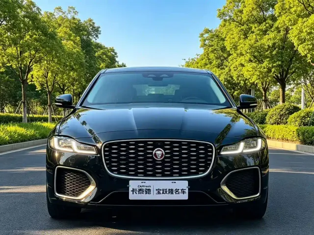 Jaguar XFL — Фото автомобиля 2