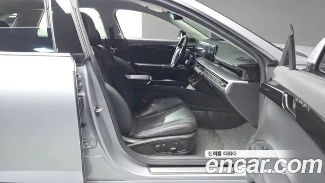 Hyundai Grandeur GN7 — Фото автомобиля 11
