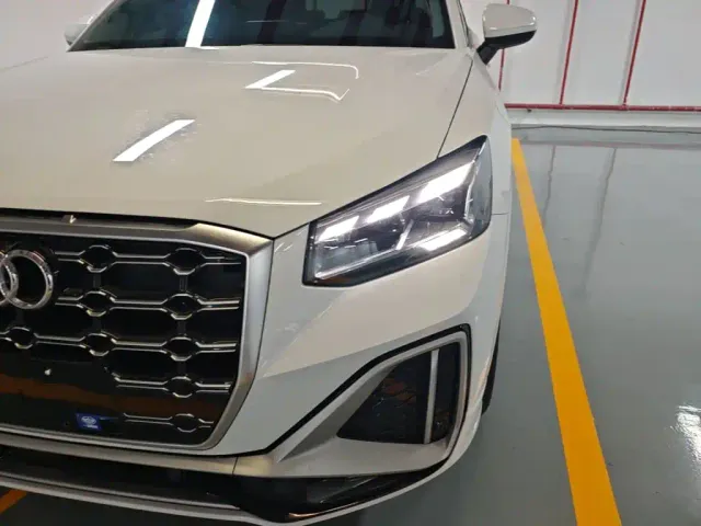 Audi Q2L — Фото автомобиля 23