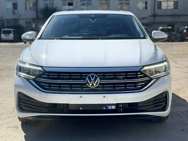Volkswagen Sagitar — Фото автомобиля 7
