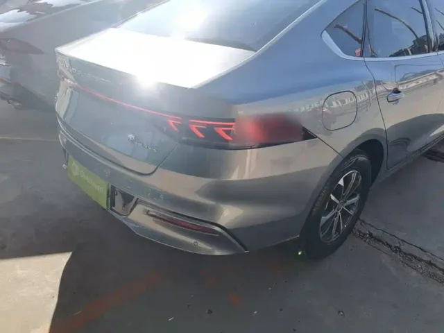BYD Qin PLUS — Фото автомобиля 7