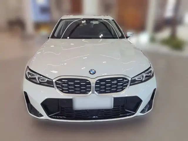 BMW 3 Series — Фото автомобиля 4
