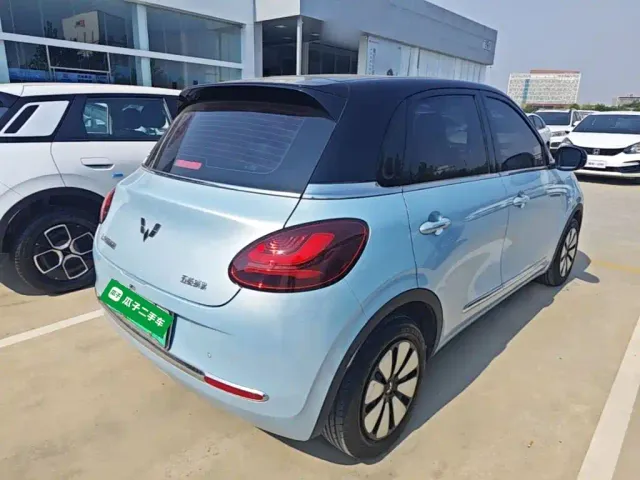 Wuling Bingo — Фото автомобиля 6