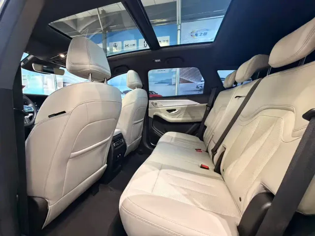 Jetour X90 — Фото автомобиля 6