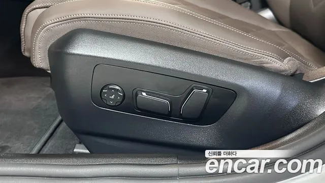 BMW 5 Series G60 — Фото автомобиля 15