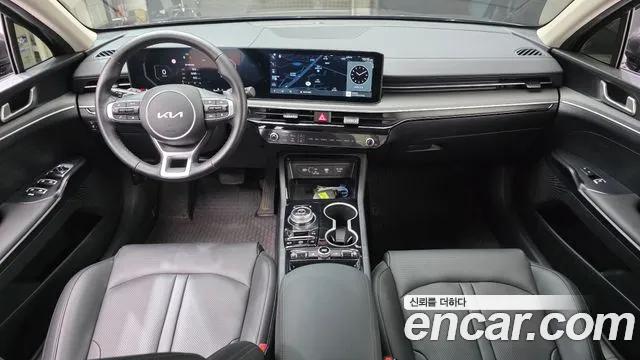 Kia K5 Новый K5 3 поколение 2.0 LPi(Для проката) — Фото автомобиля 7