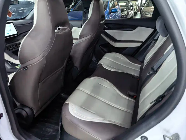 BYD Qin PLUS — Фото автомобиля 7