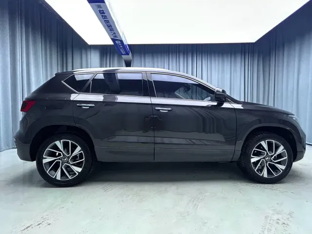 Jetta VS5 — Фото автомобиля 5