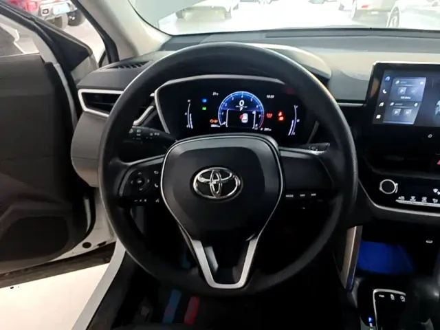 Toyota Frontlander — Фото автомобиля 10