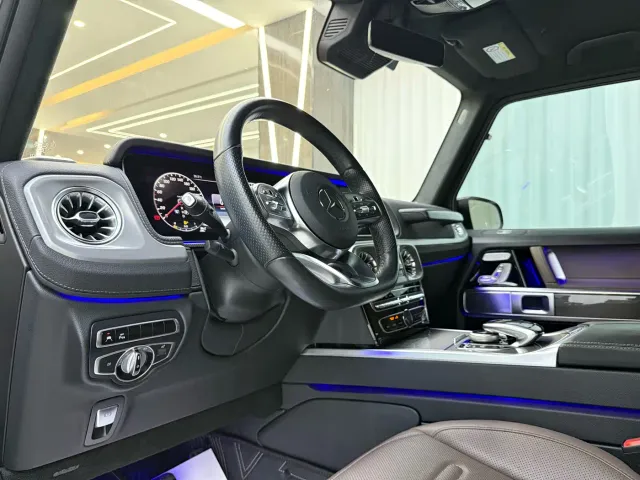 Mercedes-Benz G-Class — Фото автомобиля 5