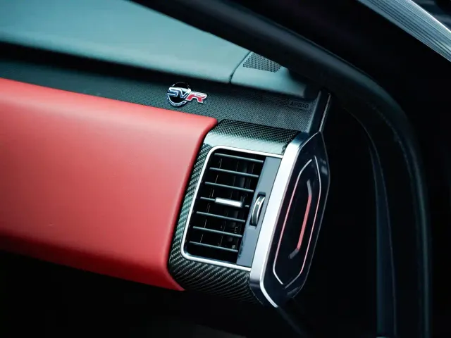 Land Rover Range Rover Sport — Фото автомобиля 15