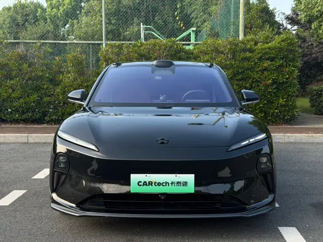 Nio ET5 Touring — Фото автомобиля 15