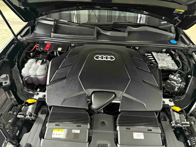 Audi Q7 — Фото автомобиля 13