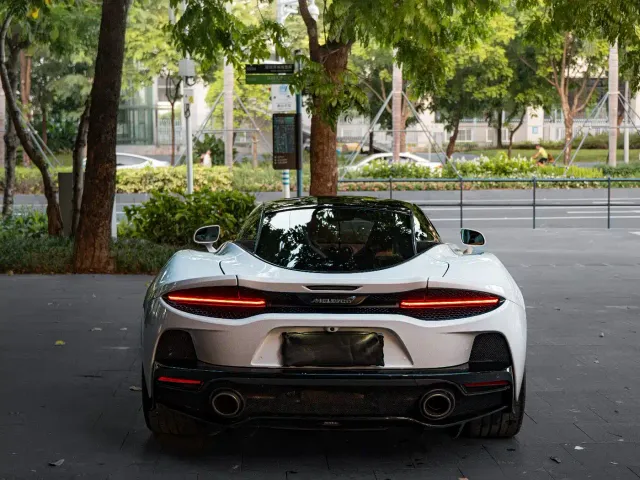 McLaren GT — Фото автомобиля 3
