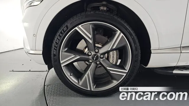 Genesis GV80 — Фото автомобиля 4