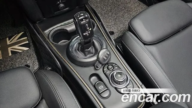 Mini Countryman — Фото автомобиля 9