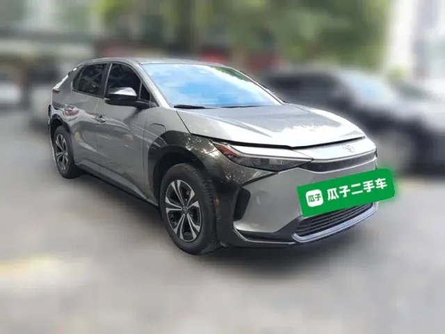 Toyota FAW Toyota bZ4X 2022 2WD Long Range JOY Edition — Фото автомобиля 24