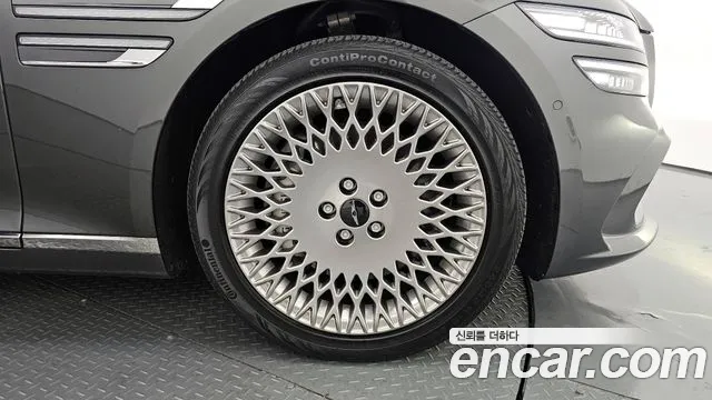 Genesis G80 Бензин 2.5 турбо AWD — Фото автомобиля 5