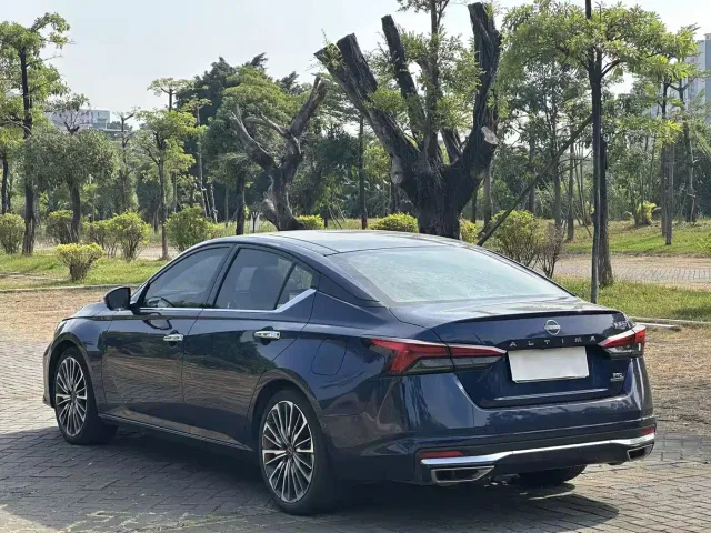 Nissan Teana — Фото автомобиля 7