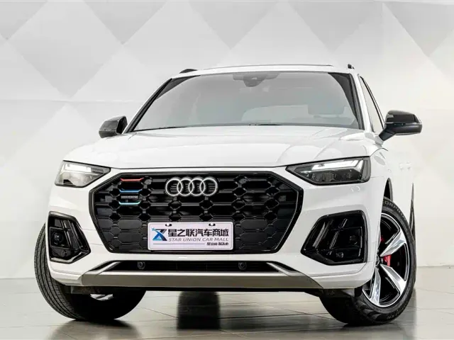 Audi Q5L — Фото автомобиля 3