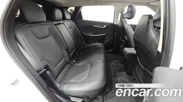 Kia EV6 — Фото автомобиля 17
