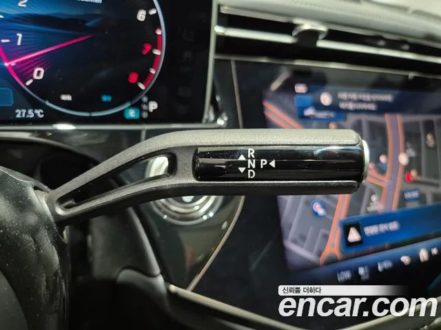 Mercedes-Benz E-Class — Фото автомобиля 9