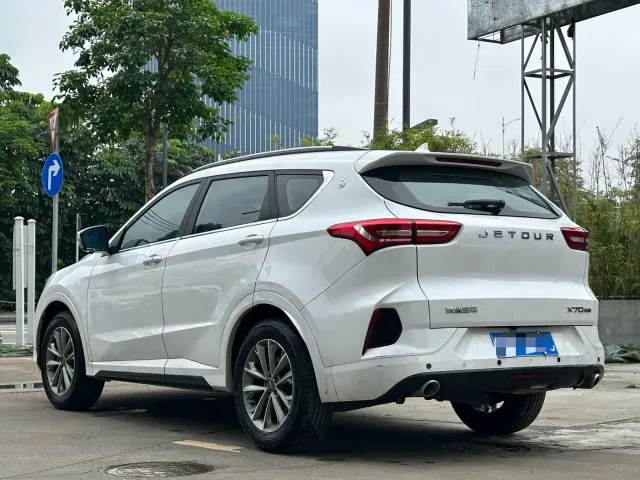 Jetour X70 — Фото автомобиля 7