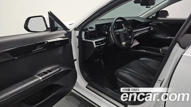 Hyundai Grandeur GN7 — Фото автомобиля 17