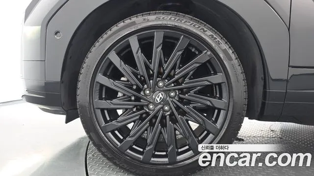 Hyundai Santafe Santa Fe (MX5) Бензин 2.5T 2WD — Фото автомобиля 4