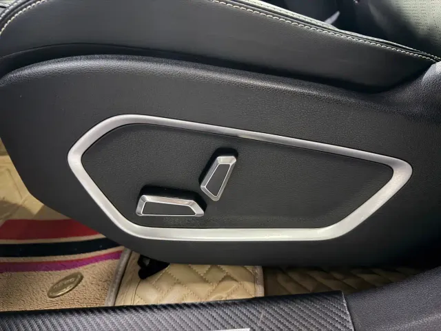Geely Boyue — Фото автомобиля 28