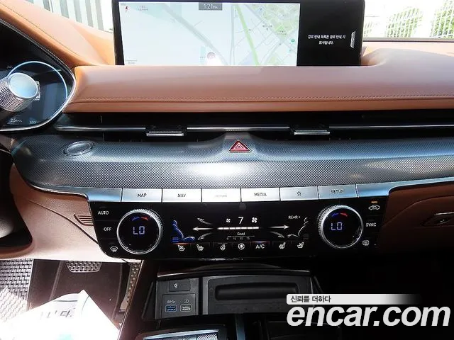 Genesis G80 RG3 — Фото автомобиля 13