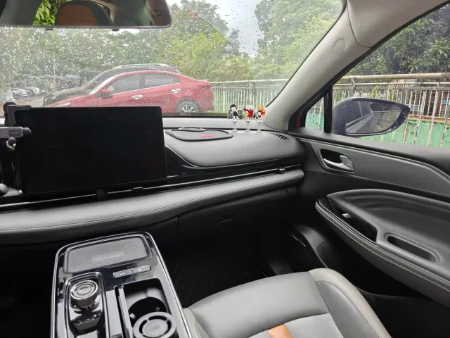 GAC Aion S Plus — Фото автомобиля 15
