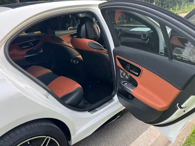Mercedes-Benz C-Class — Фото автомобиля 8