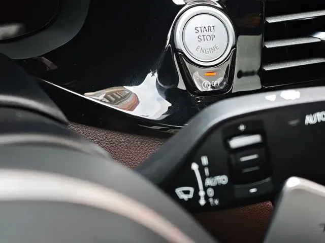 BMW 5 Series — Фото автомобиля 19