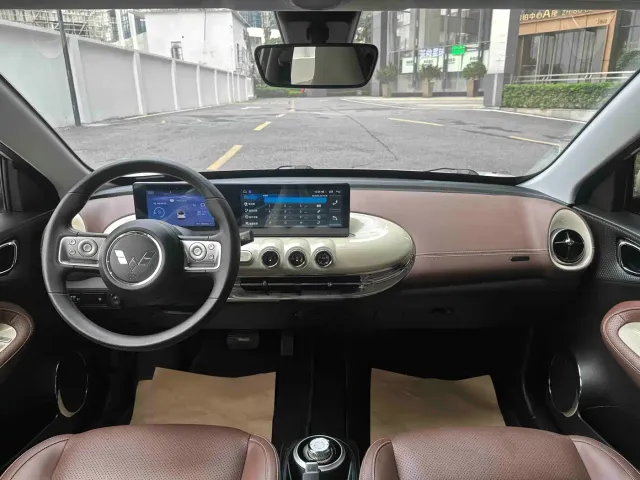 Wuling Bingo — Фото автомобиля 6