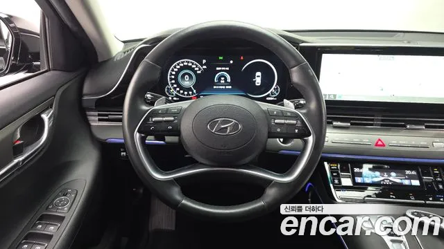 Hyundai Grandeur Новый Grandeur IG — Фото автомобиля 13