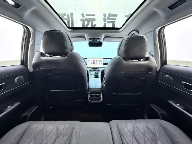 Chery Tiggo 8 PLUS — Фото автомобиля 14