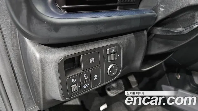 Hyundai Ioniq 6 — Фото автомобиля 24