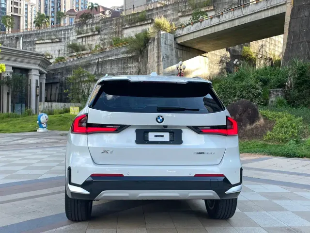 BMW X1 — Фото автомобиля 9