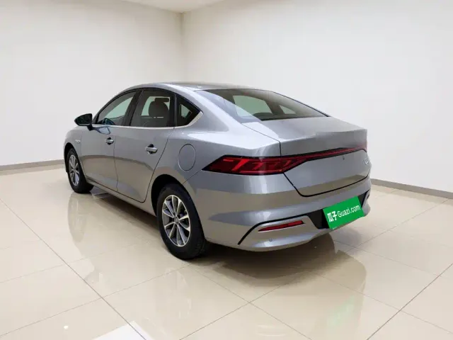 BYD Qin PLUS — Фото автомобиля 4