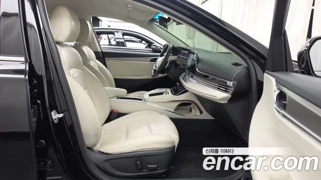 Hyundai Grandeur Новый Grandeur IG — Фото автомобиля 11