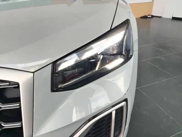 Audi Q2L — Фото автомобиля 23