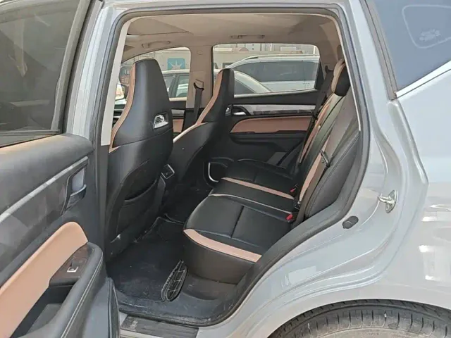 Geely Haoyue PRO — Фото автомобиля 16
